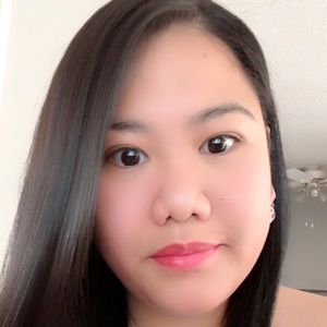 Meet your Posher, Angela luz